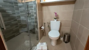 Hotel boutique Lanzarote la bodega baño diseño