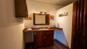 Suite familiar Lanzarote baño moderno la bodega