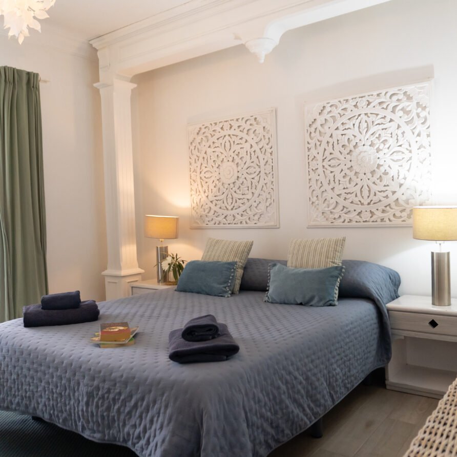famara cama