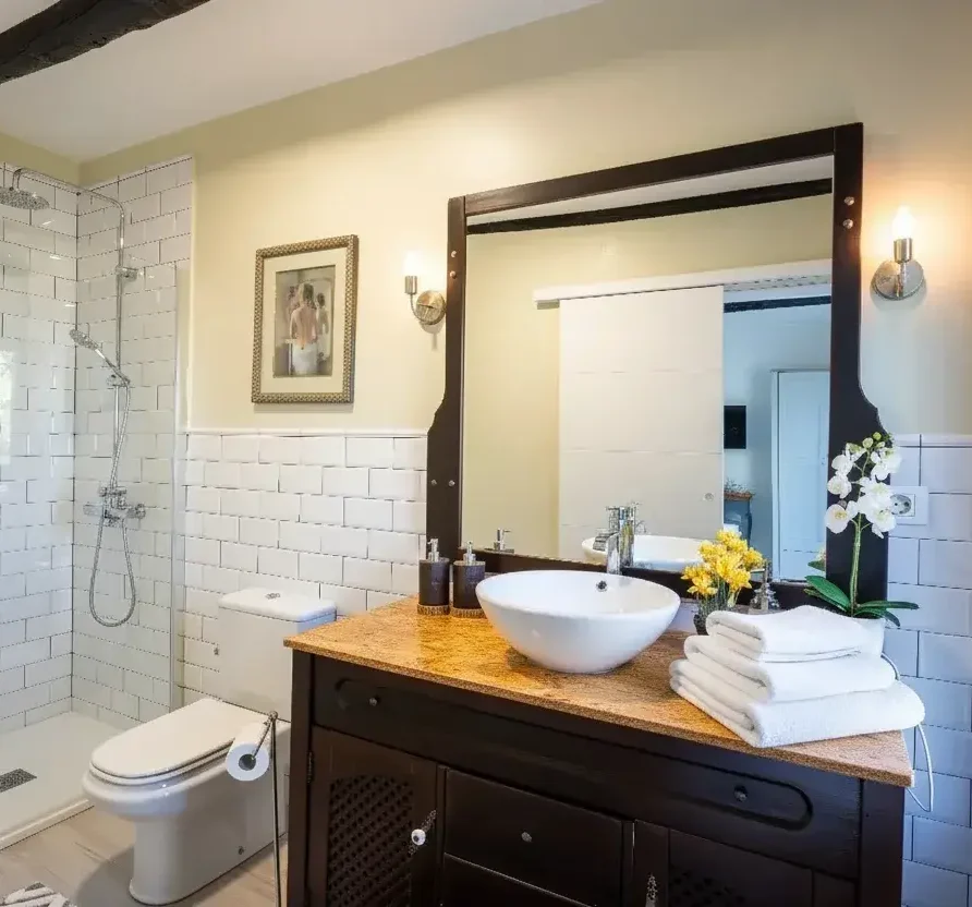 hotel boutique lanzarote el golfo baño con encanto