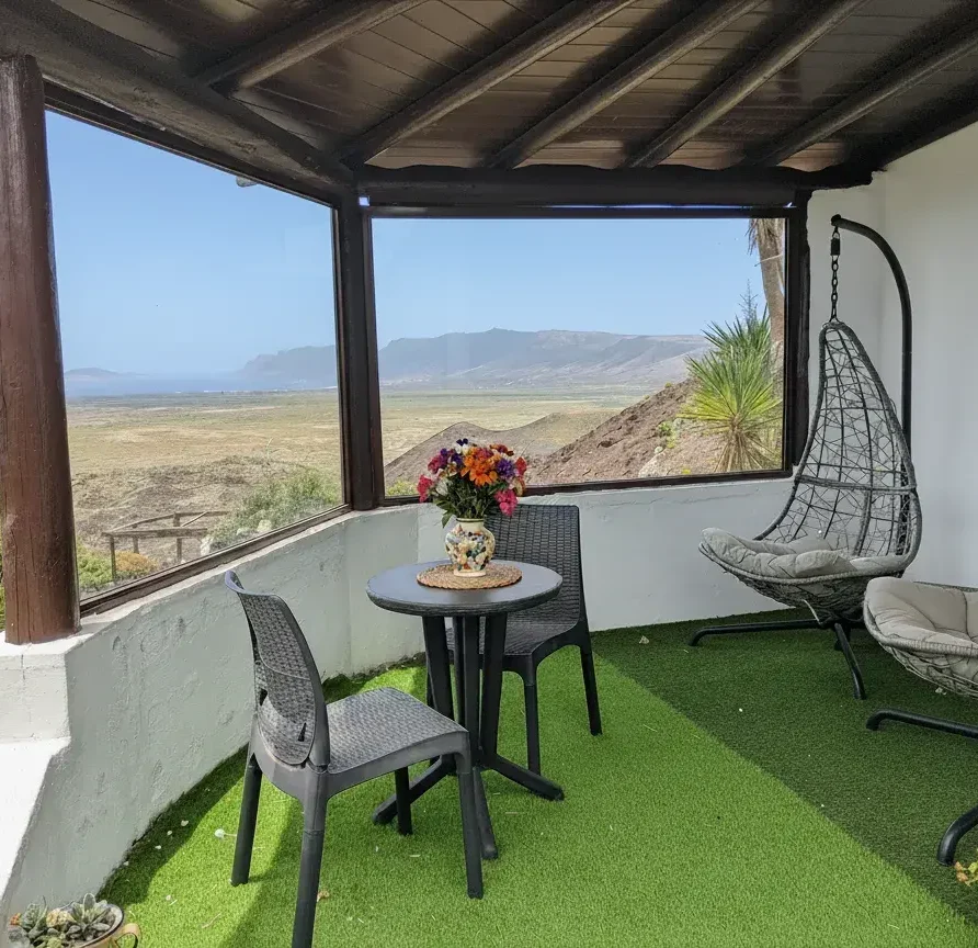 La Graciosa hotel rural con vistas en lanzarote