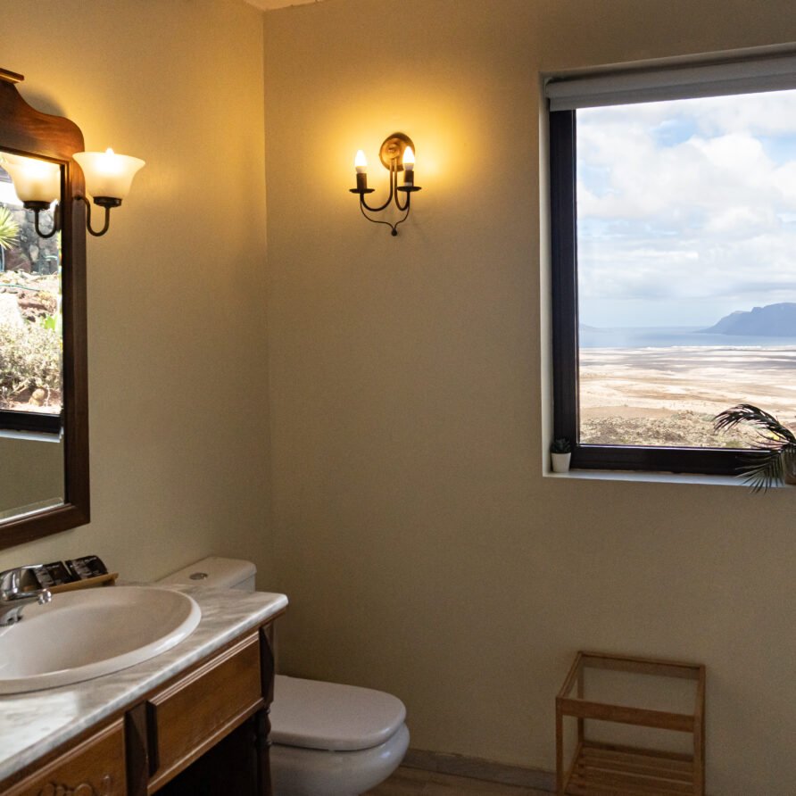 la graciosa baño